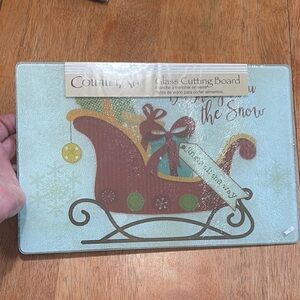 NWT Christmas’s glass cutting board